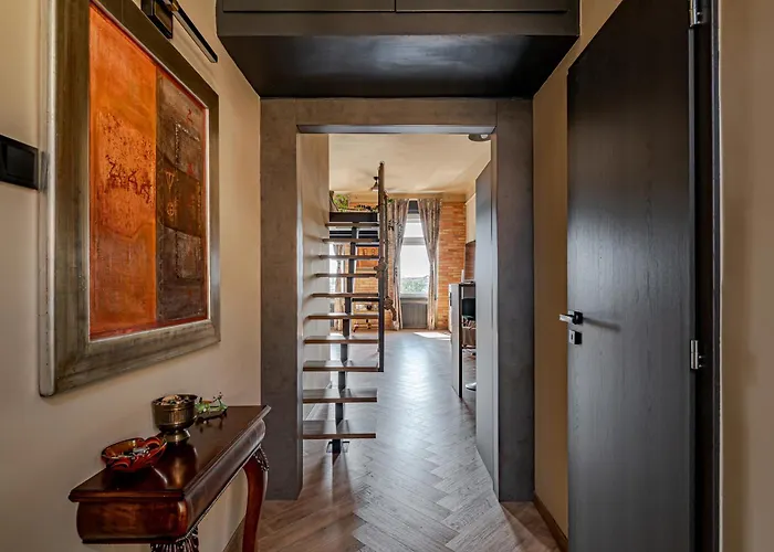 דירה Rustic Gallery With Panoramic View And Ac