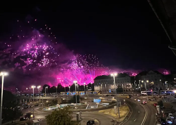 Apartament Rustic Gallery With Panoramic View And Ac